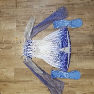 Pre-owned Frozen Elsa costume 4-6x
